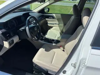 Honda Accord 2017 LX 4dr Sedan CVT