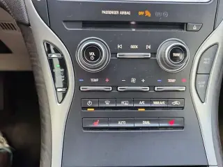 Lincoln Nautilus 2019 Select 4dr SUV