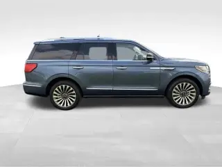 Lincoln Navigator 2019 4x4 Reserve 4dr SUV