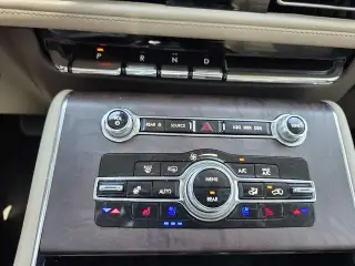 Lincoln Aviator 2021 AWD Reserve 4dr SUV