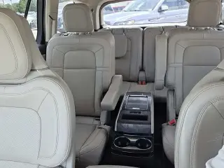 Lincoln Aviator 2021 AWD Reserve 4dr SUV