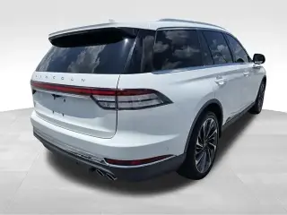 Lincoln Aviator 2021 AWD Reserve 4dr SUV