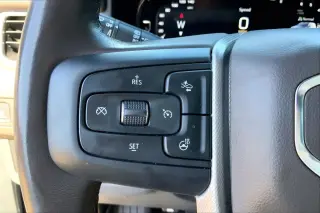 GMC Yukon XL 2022 4x4 Denali 4dr SUV