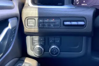 GMC Yukon XL 2022 4x4 Denali 4dr SUV