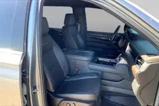 GMC Yukon XL 2022 4x4 Denali 4dr SUV