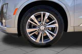 Cadillac XT6 2025 4x4 Premium Luxury 4dr SUV