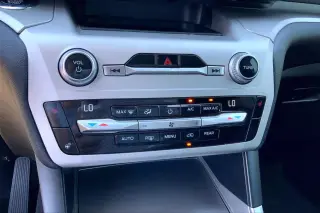 Ford Explorer 2021 AWD XLT 4dr SUV