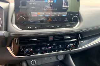 Nissan Rogue 2023 SL 4dr Crossover