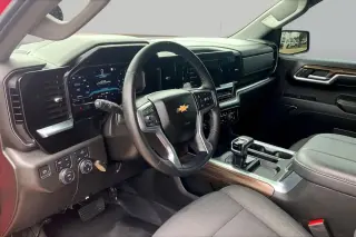 Chevrolet Silverado 1500 2023 4x4 LT 4dr Crew Cab 5.8 ft. SB w/1LT