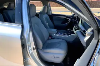 Toyota Highlander Hybrid 2020 AWD Platinum 4dr SUV