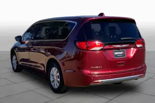 Chrysler Pacifica 2018 Touring Plus 4dr Mini-Van