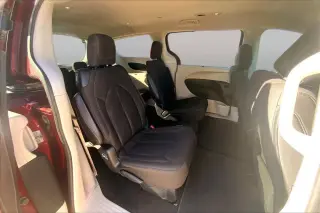 Chrysler Pacifica 2018 Touring Plus 4dr Mini-Van