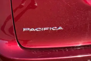 Chrysler Pacifica 2018 Touring Plus 4dr Mini-Van