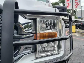 Ford F-150 2021 4x4 XL 4dr SuperCrew 5.5 ft. SB