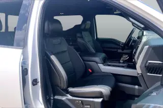 Ford F-150 2019 4x4 Raptor 4dr SuperCrew 5.5 ft. SB
