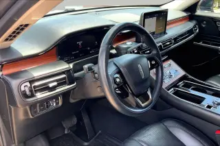 Lincoln Aviator 2022 Reserve 4dr SUV