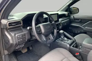 Toyota Tacoma 2025 4x2 SR 4dr Double Cab 5.0 ft SB