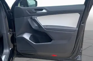 Volkswagen Tiguan 2021 SE 4dr SUV