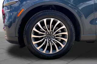 Lincoln Aviator 2022 Reserve 4dr SUV