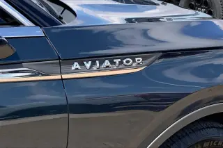 Lincoln Aviator 2022 Reserve 4dr SUV