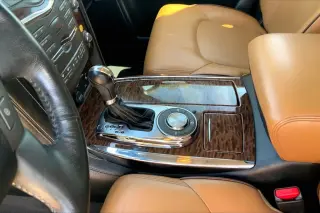 Nissan Armada 2017 4x2 SV 4dr SUV