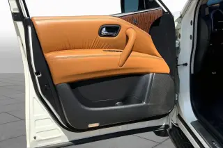Nissan Armada 2017 4x2 SV 4dr SUV