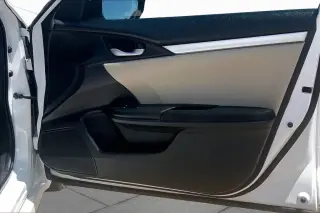 Honda Civic 2018 LX 4dr Sedan CVT