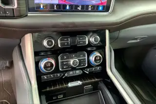 GMC Yukon 2021 4x4 Denali 4dr SUV