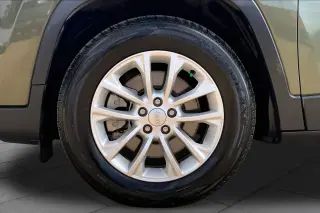 Jeep Cherokee 2021 Latitude 4dr SUV