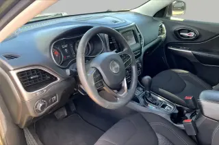 Jeep Cherokee 2021 Latitude 4dr SUV
