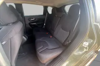 Jeep Cherokee 2021 Latitude 4dr SUV