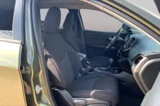 Jeep Cherokee 2021 Latitude 4dr SUV
