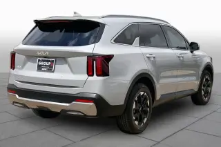 Kia Sorento 2025 S 4dr SUV