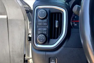 Chevrolet Silverado 1500 Limited 2022 4x4 RST 4dr Crew Cab 5.8 ft. SB