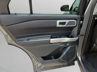 Ford Explorer 2023 AWD XLT 4dr SUV