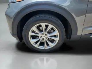 Ford Explorer 2023 AWD XLT 4dr SUV