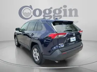Toyota RAV4 2024 XLE 4dr SUV