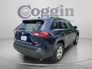 Toyota RAV4 2024 XLE 4dr SUV