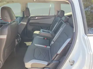 Volkswagen Atlas 2024 AWD Peak Edition SE 4Motion 4dr SUV w/Technology