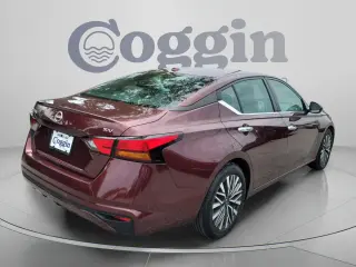 Nissan Altima 2024 2.5 SV 4dr Sedan
