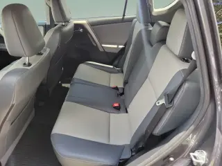 Toyota RAV4 2015 Limited 4dr SUV