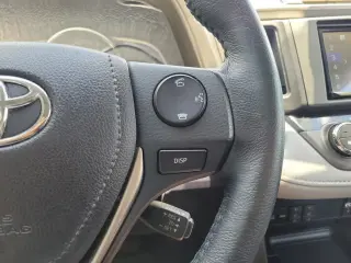 Toyota RAV4 2015 Limited 4dr SUV
