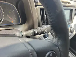 Toyota RAV4 2015 Limited 4dr SUV