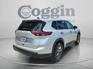 Nissan Rogue 2024 AWD S 4dr Crossover