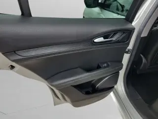 Alfa Romeo Stelvio 2020 Base 4dr Crossover