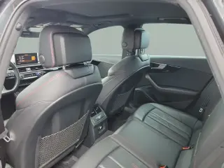 Audi A4 2018 AWD 2.0T quattro Premium Plus 4dr Sedan 7A