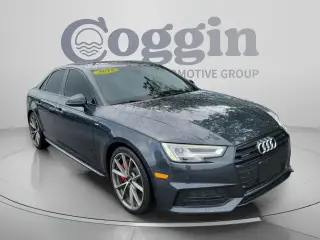 Audi A4 2018 AWD 2.0T quattro Premium Plus 4dr Sedan 7A