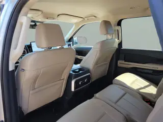 Ford Expedition MAX 2024 4x2 XLT 4dr SUV