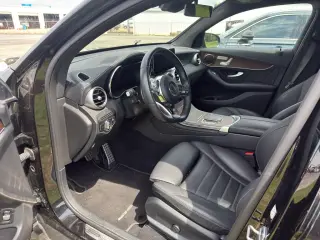 Mercedes-Benz GLC 2022 AWD GLC 300 4MATIC 4dr Coupe