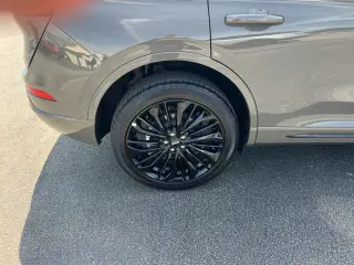 Lincoln Corsair 2025 Reserve 4dr SUV